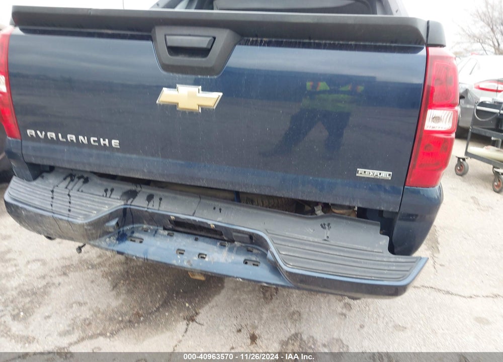 2008 CHEVROLET AVALANCHE 1500 LS VIN: 3GNFK12388G184930