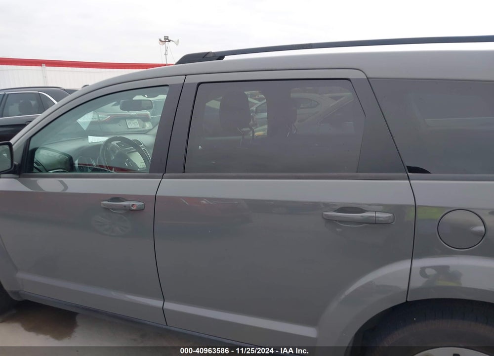 2019 DODGE JOURNEY SE VIN: 3C4PDCBB1KT866539