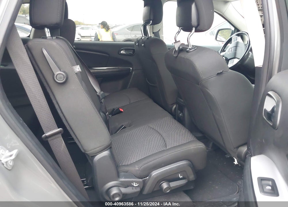 2019 DODGE JOURNEY SE VIN: 3C4PDCBB1KT866539