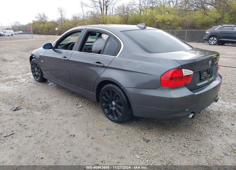 2008 BMW 335XI VIN: WBAVD53588A284995