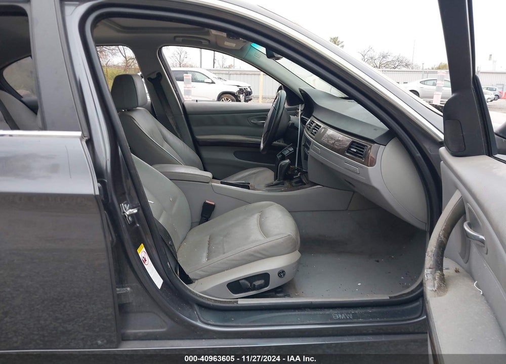 2008 BMW 335XI VIN: WBAVD53588A284995