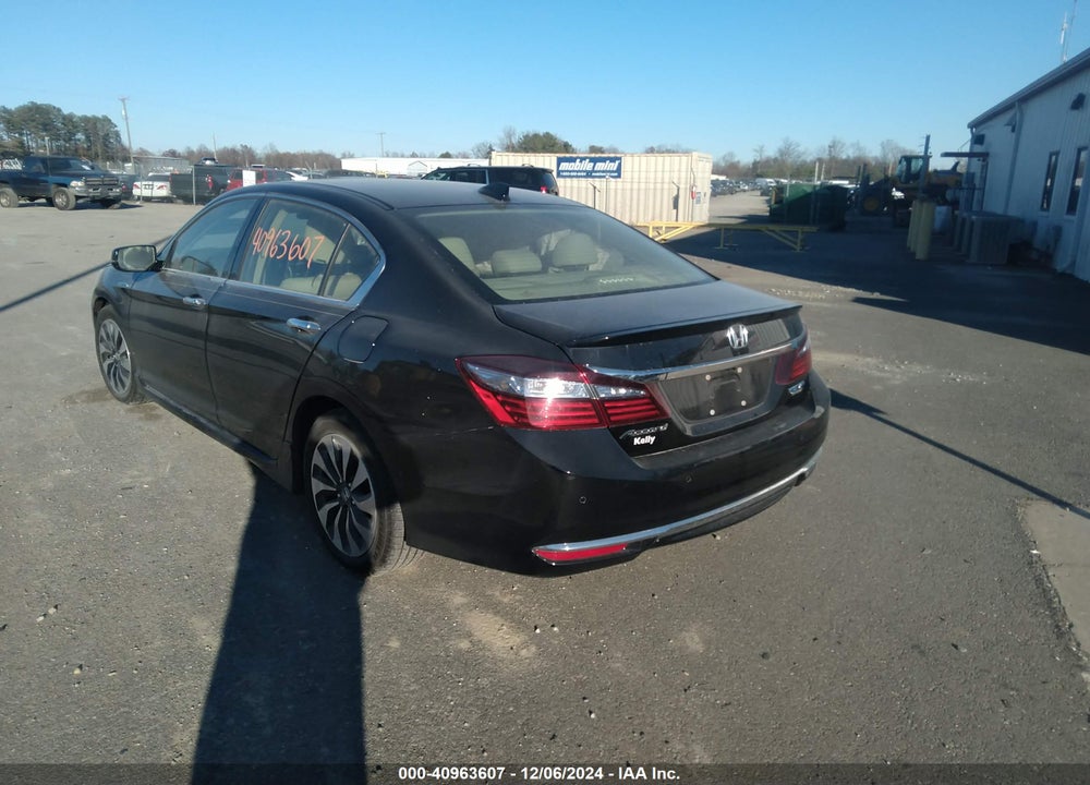 2017 HONDA ACCORD HYBRID TOURING VIN: JHMCR6F73HC026952