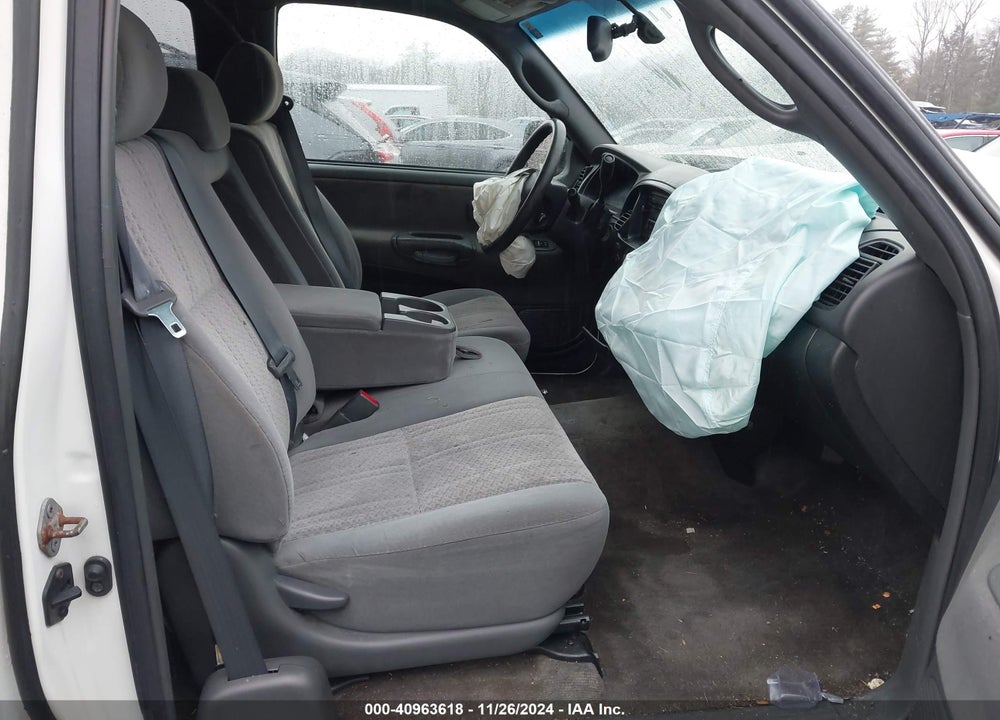 2006 TOYOTA TUNDRA SR5 V8 VIN: 5TBBT441X6S486521