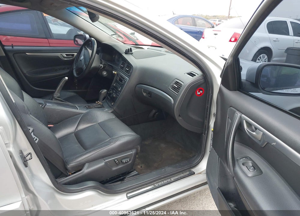 2009 VOLVO S60 VIN: YV1RS592X92730240