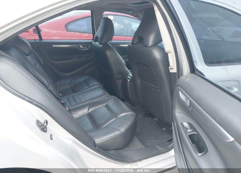 2009 VOLVO S60 VIN: YV1RS592X92730240