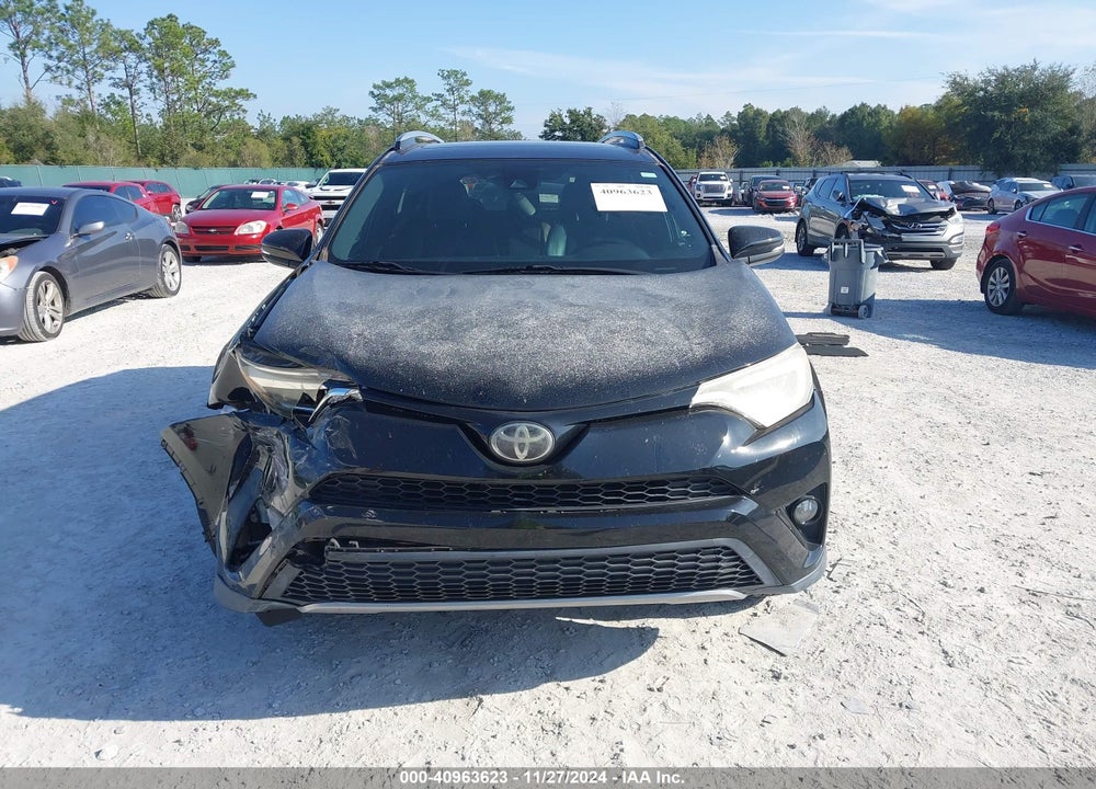 2017 TOYOTA RAV4 SE VIN: 2T3NFREV3HW375921