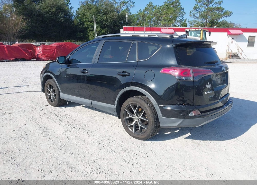 2017 TOYOTA RAV4 SE VIN: 2T3NFREV3HW375921