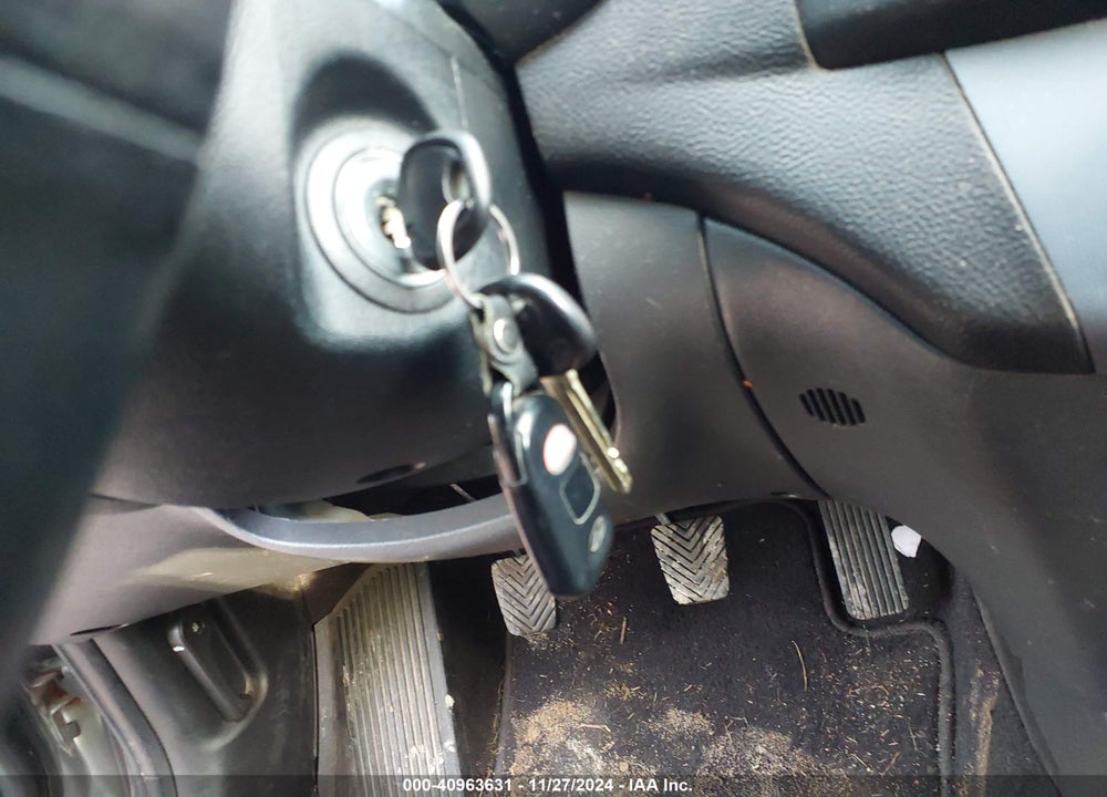 2009 HYUNDAI ELANTRA SE VIN: KMHDU46D39U813227