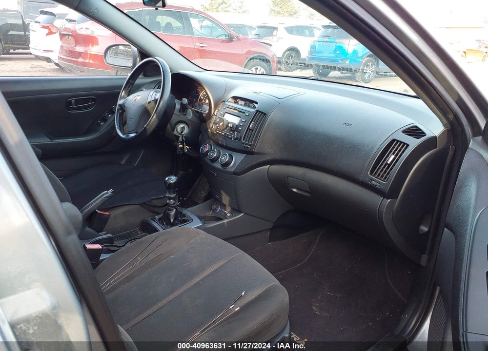 2009 HYUNDAI ELANTRA SE VIN: KMHDU46D39U813227
