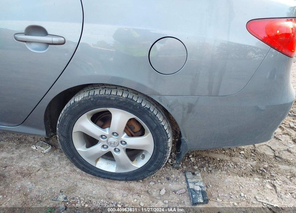2009 HYUNDAI ELANTRA SE VIN: KMHDU46D39U813227