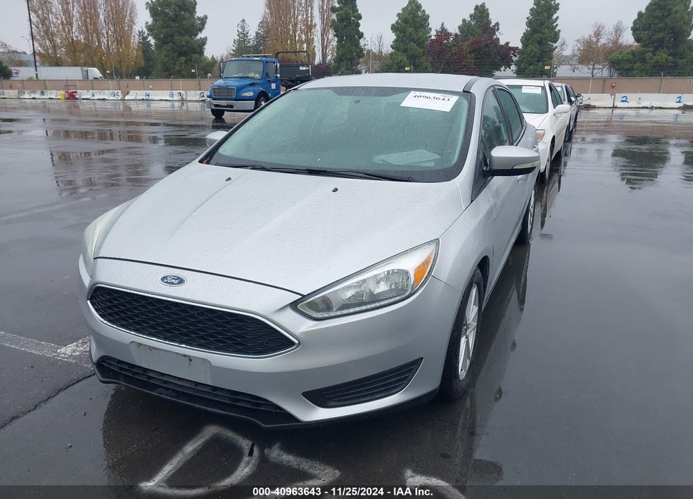 2015 FORD FOCUS SE VIN: 1FADP3F24FL329109