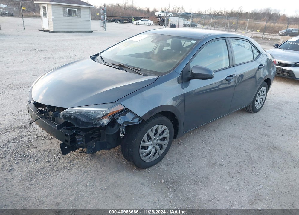 2018 TOYOTA COROLLA LE VIN: 2T1BURHE8JC077319