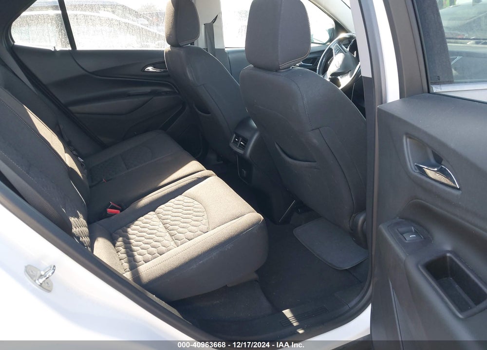2018 CHEVROLET EQUINOX LT VIN: 2GNAXJEV1J6312354