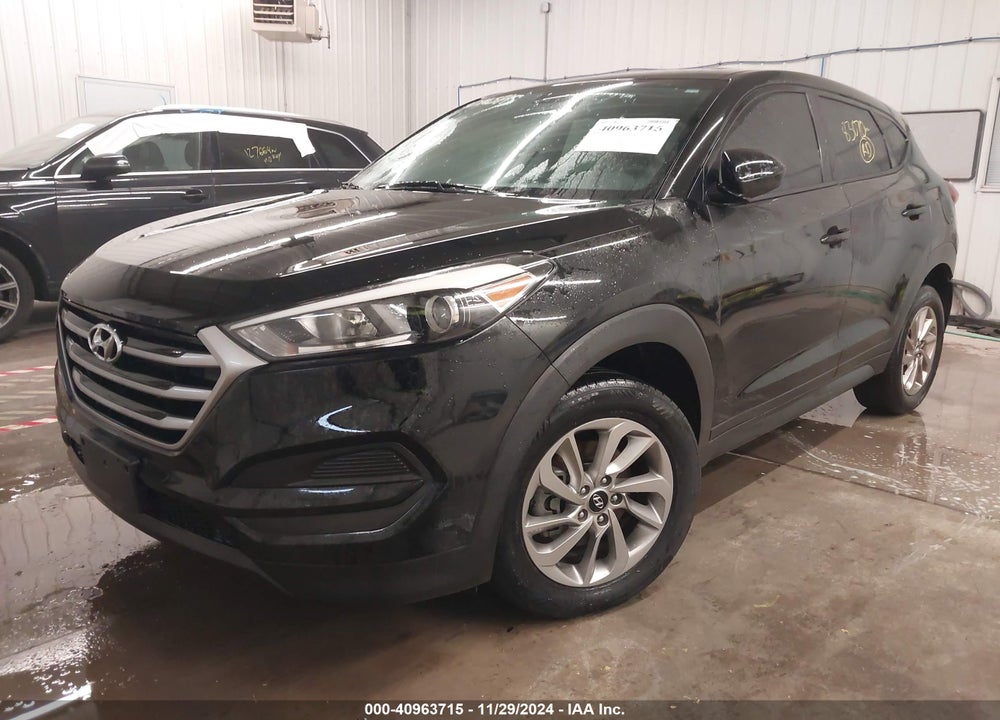 2018 HYUNDAI TUCSON VIN: KM8J23A48JU671875