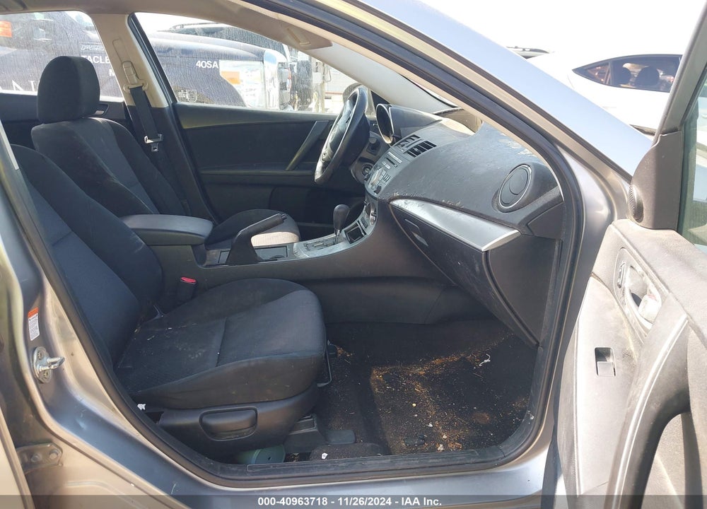 2010 MAZDA 3 I TOURING VIN: JM1BL1SF6A1119450