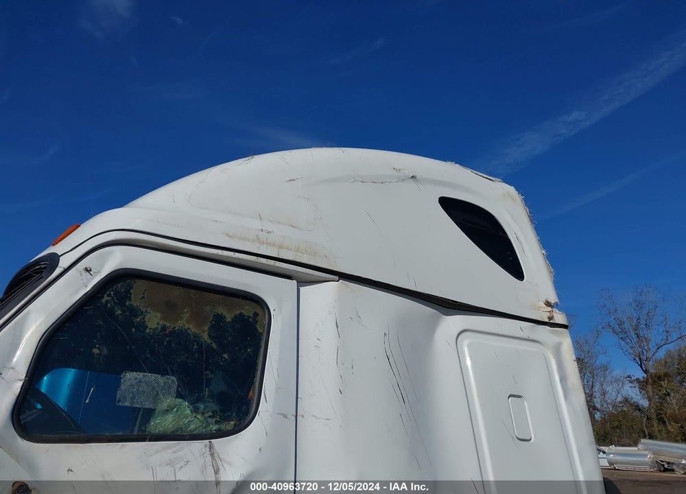2021 FREIGHTLINER NEW CASCADIA 126 VIN: 3AKJHHDR8MSMG8995