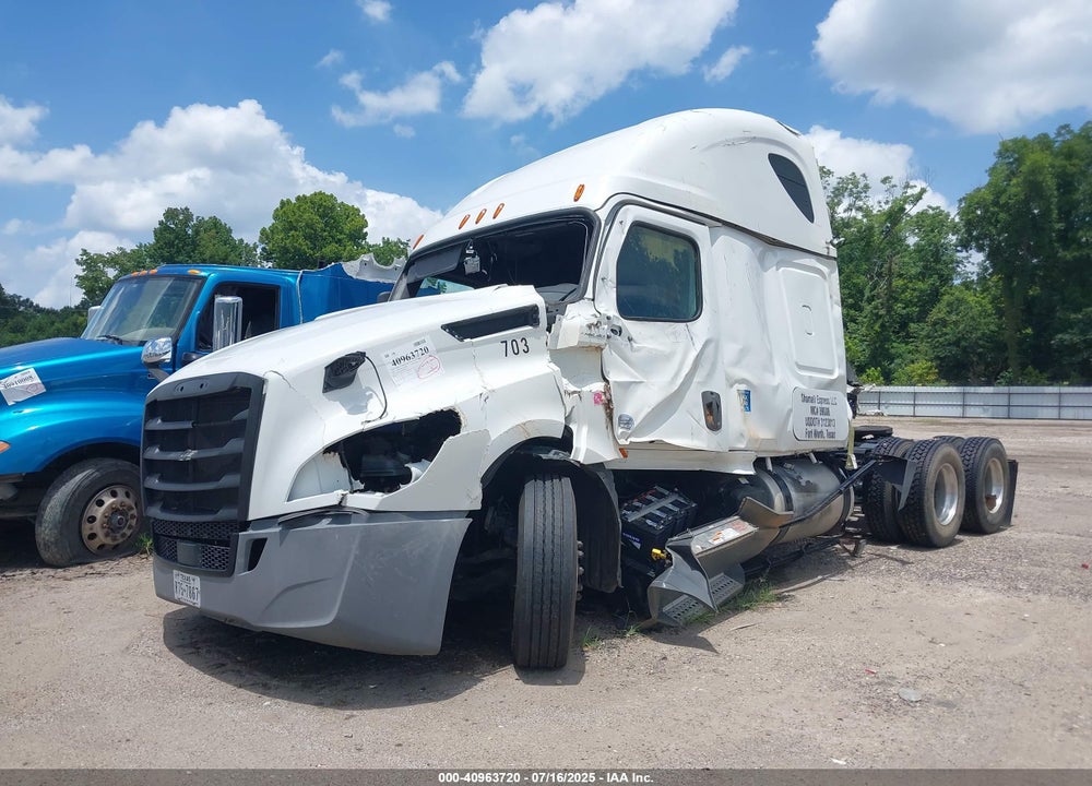 2021 FREIGHTLINER NEW CASCADIA 126 VIN: 3AKJHHDR8MSMG8995
