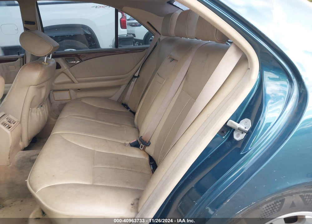 1999 MERCEDES-BENZ E 300 DIESEL VIN: WDBJF25HXXA810882