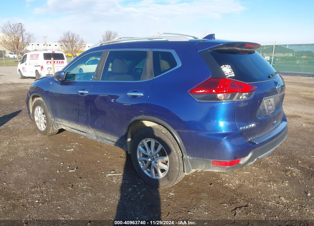 2017 NISSAN ROGUE SV VIN: 5N1AT2MV8HC823231