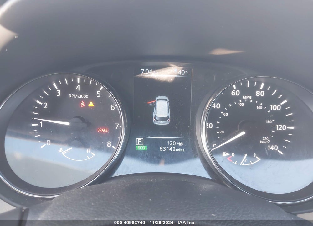 2017 NISSAN ROGUE SV VIN: 5N1AT2MV8HC823231