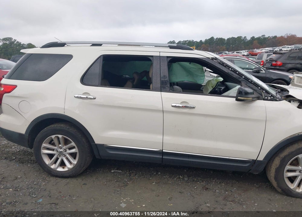 2011 FORD EXPLORER XLT VIN: 1FMHK7D81BGA09074