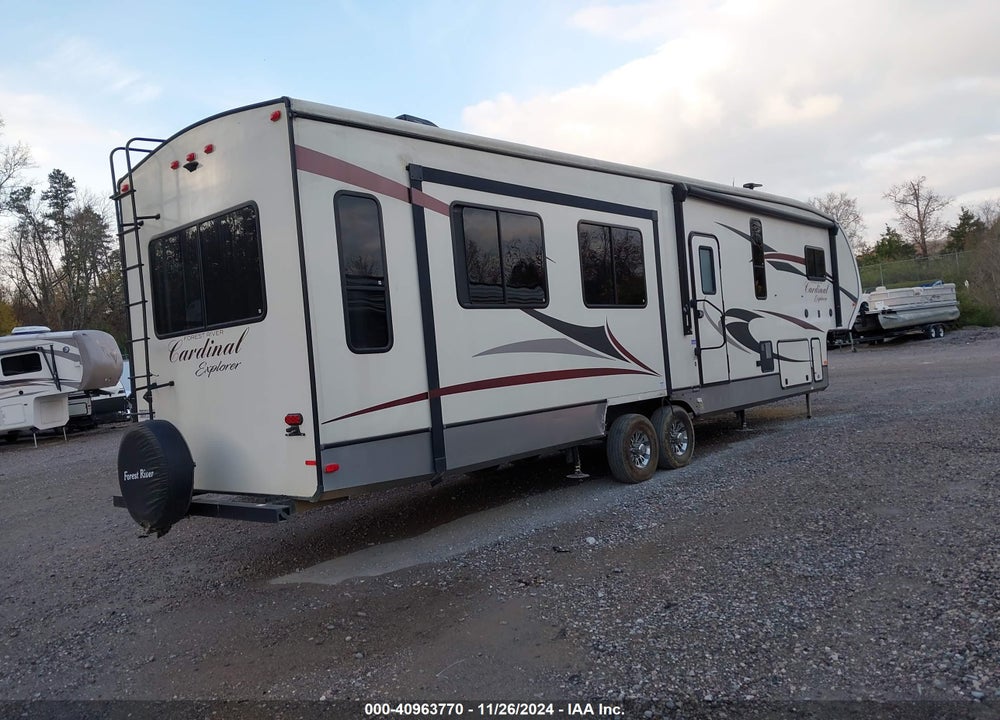 2018 UNKNOWN TRAVEL TRAILER VIN: 4X4FCAP25JG103299