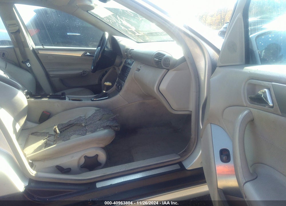 2006 MERCEDES-BENZ C 230 SPORT VIN: WDBRF52H16F785770