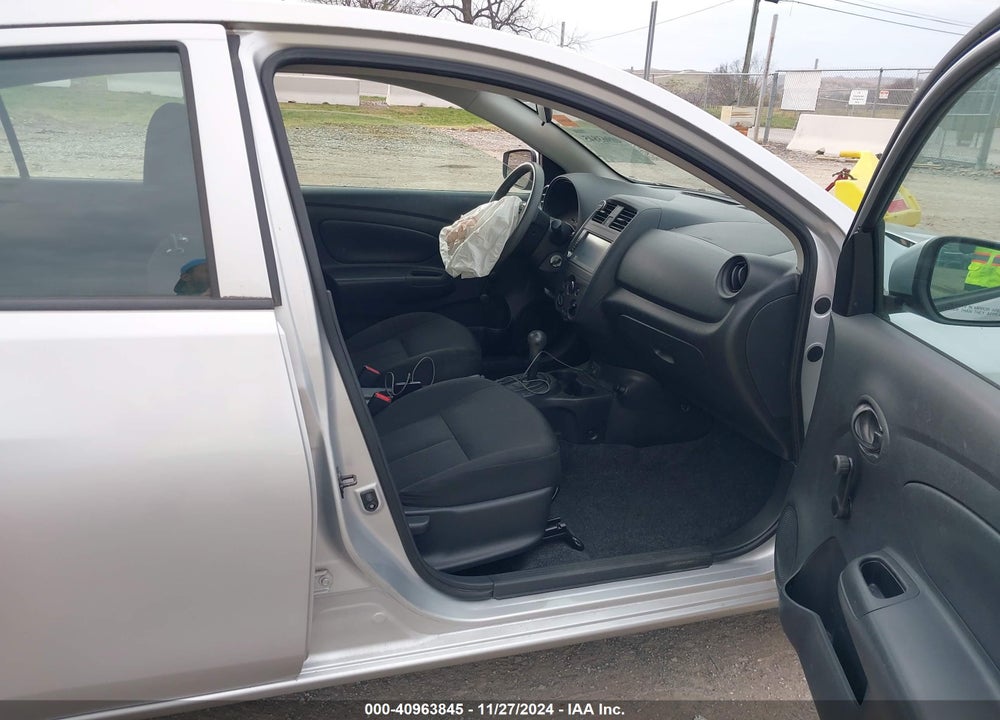 2018 NISSAN VERSA 1.6 S+ VIN: 3N1CN7AP7JL888076