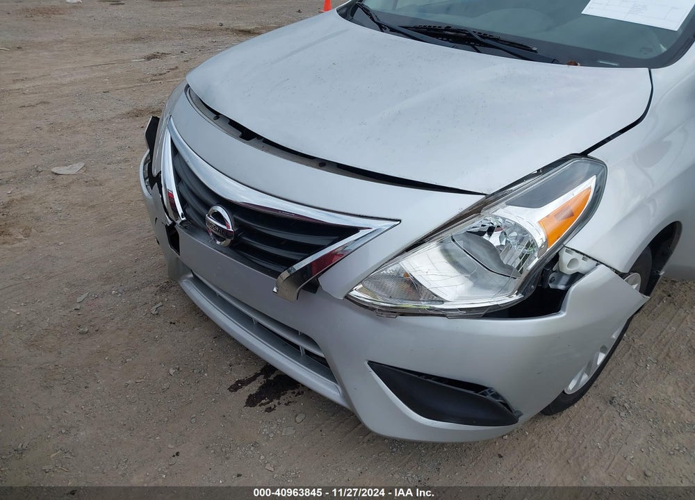 2018 NISSAN VERSA 1.6 S+ VIN: 3N1CN7AP7JL888076