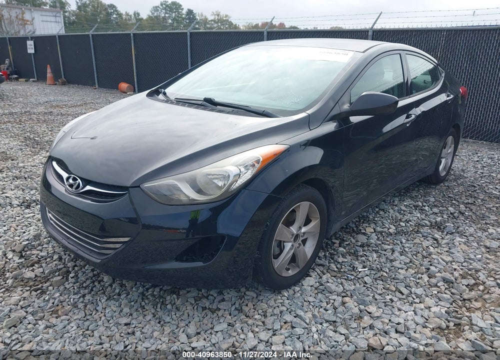 2013 HYUNDAI ELANTRA GLS VIN: 5NPDH4AE8DH242104
