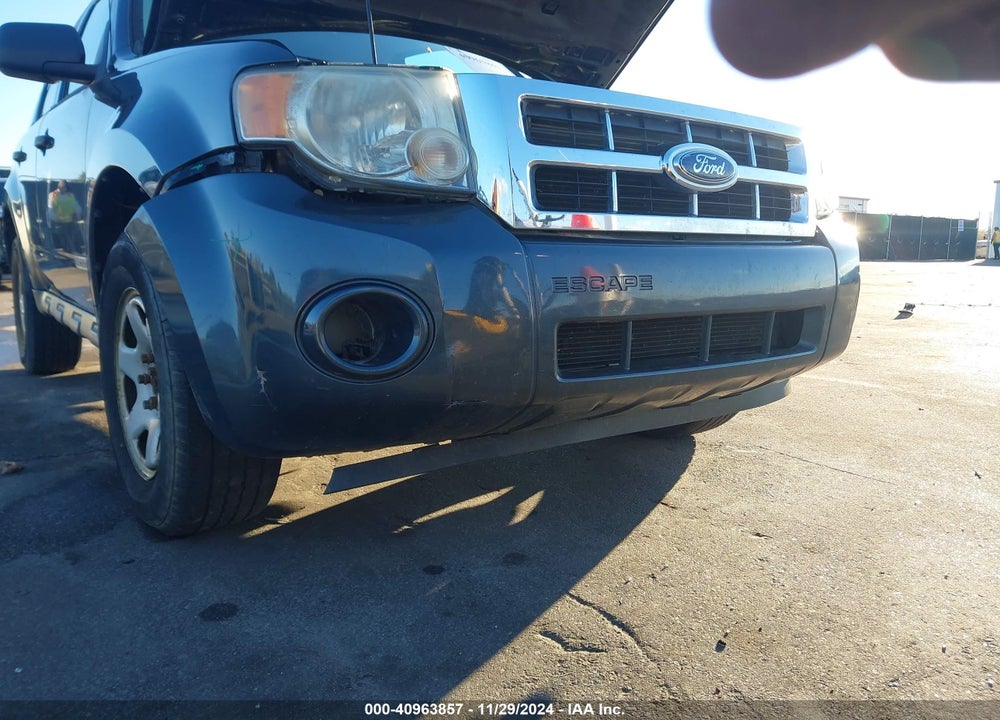 2008 FORD ESCAPE XLS/XLS MANUAL VIN: 1FMCU02Z28KE20139