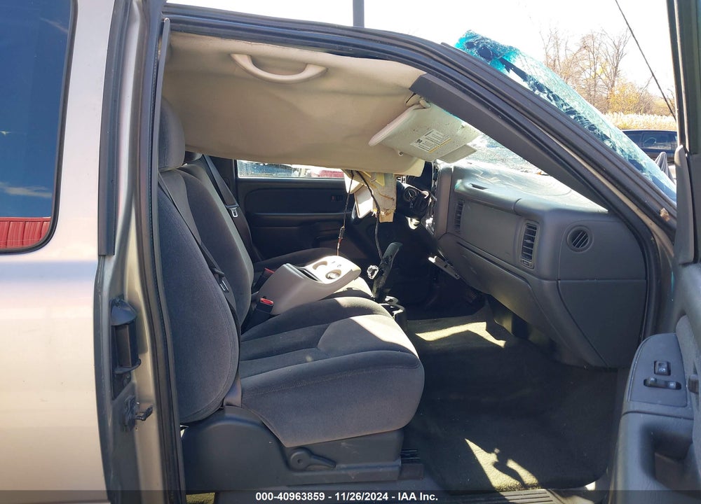 2003 GMC SIERRA 1500 SLE VIN: 1GTEK19T63E253740