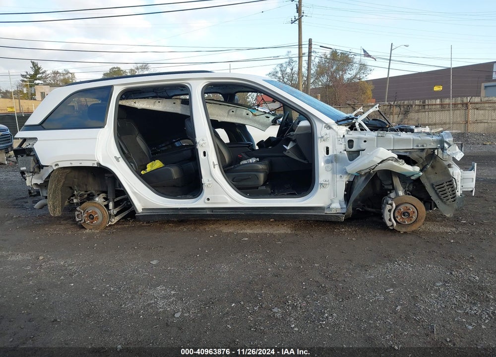 2023 JEEP GRAND CHEROKEE ALTITUDE X 4X4 VIN: 1C4RJHAG5PC645881