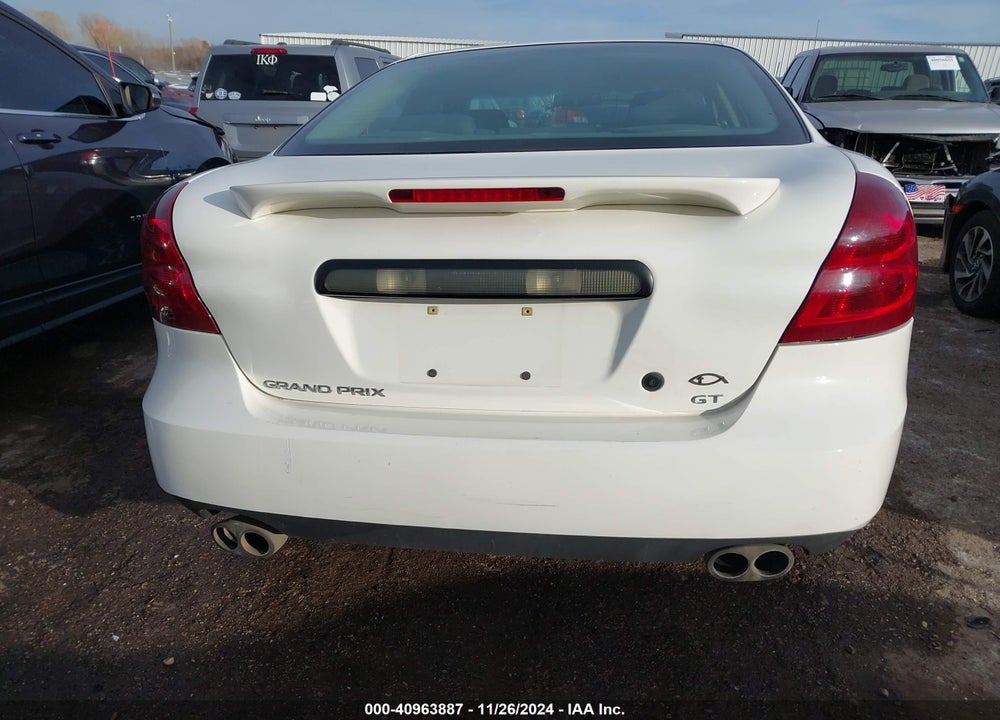 2004 PONTIAC GRAND PRIX GT1 VIN: 2G2WP522141307337