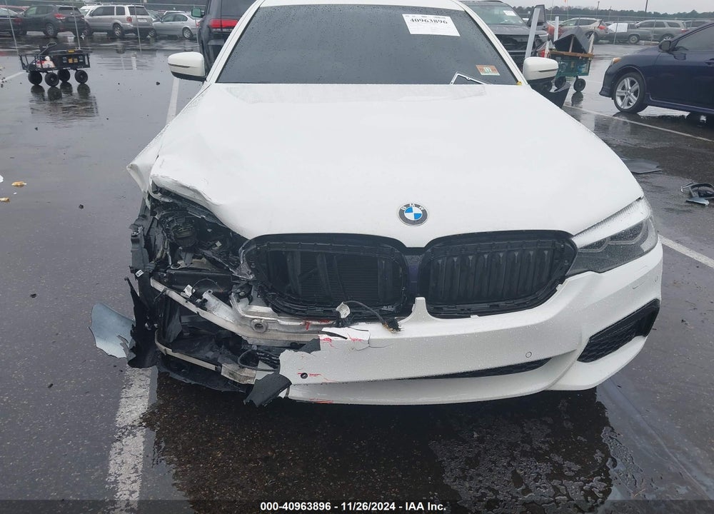 2018 BMW 540 VIN: WBAJE7C56JG891066