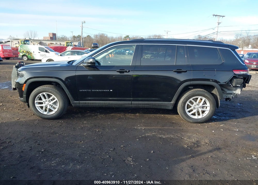 2023 JEEP GRAND CHEROKEE L LAREDO 4X4 VIN: 1C4RJKAG2P8861400