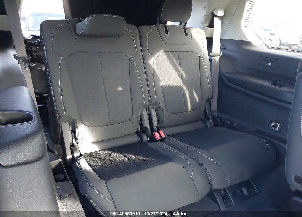 2023 JEEP GRAND CHEROKEE L LAREDO 4X4 VIN: 1C4RJKAG2P8861400