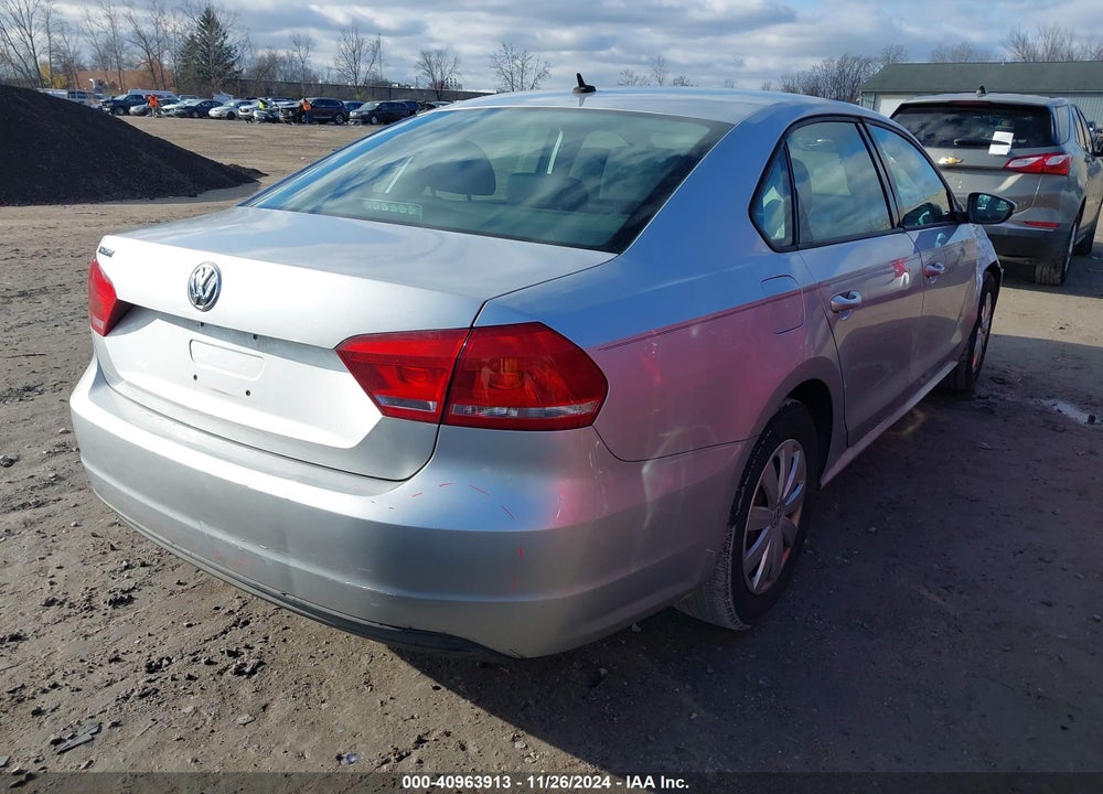 2012 VOLKSWAGEN PASSAT 2.5L S VIN: 1VWAP7A36CC058244