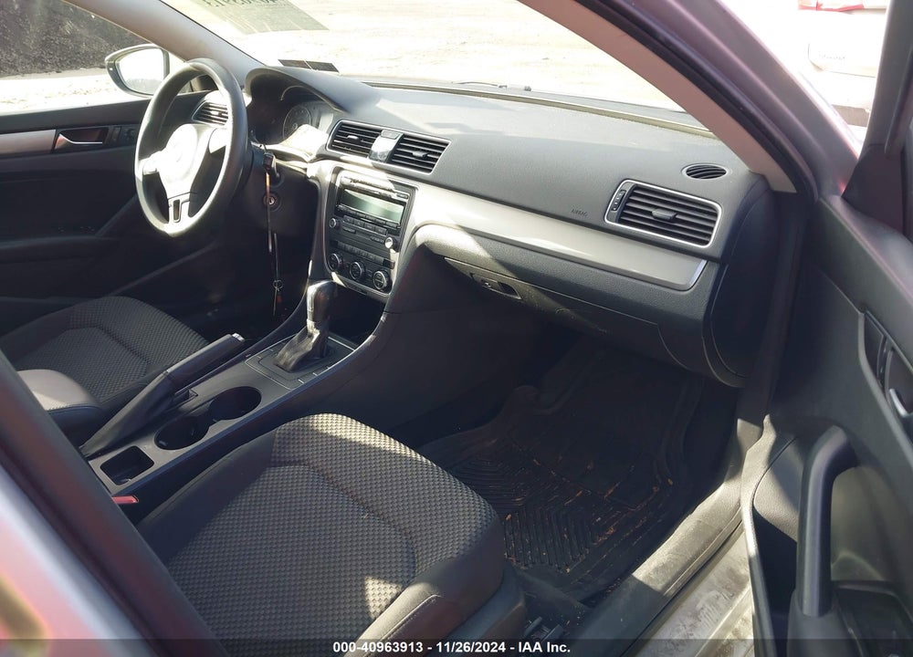 2012 VOLKSWAGEN PASSAT 2.5L S VIN: 1VWAP7A36CC058244