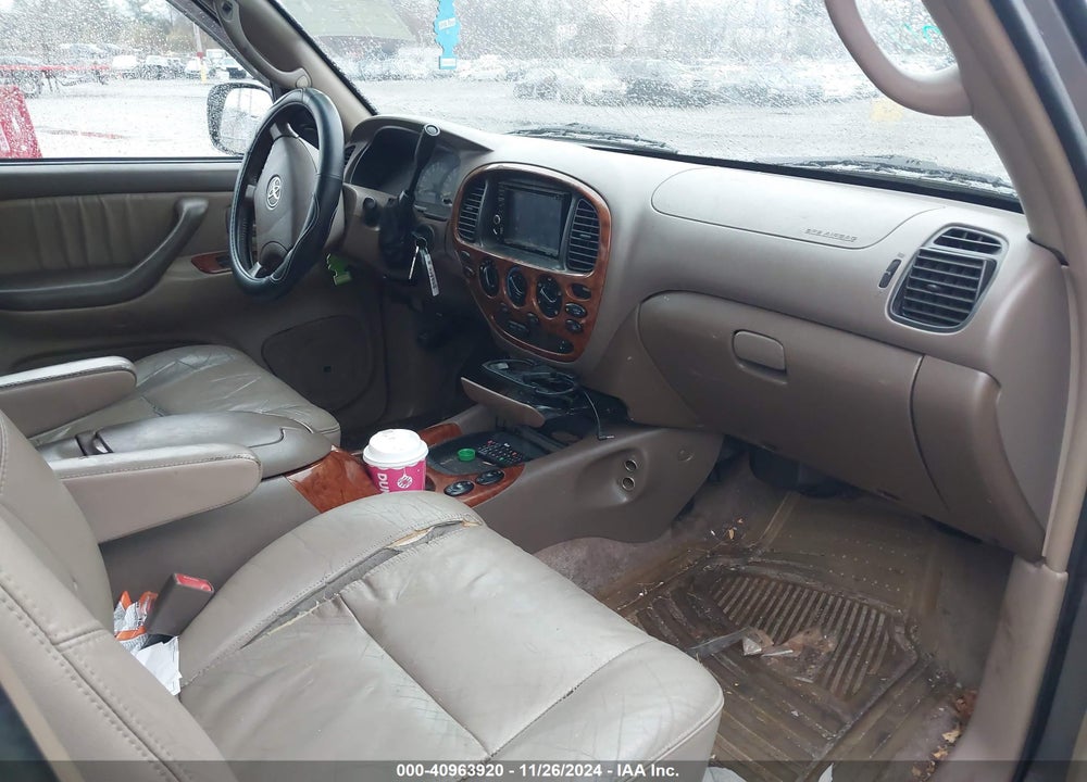 2004 TOYOTA TUNDRA LIMITED V8 VIN: 5TBDT48184S444817