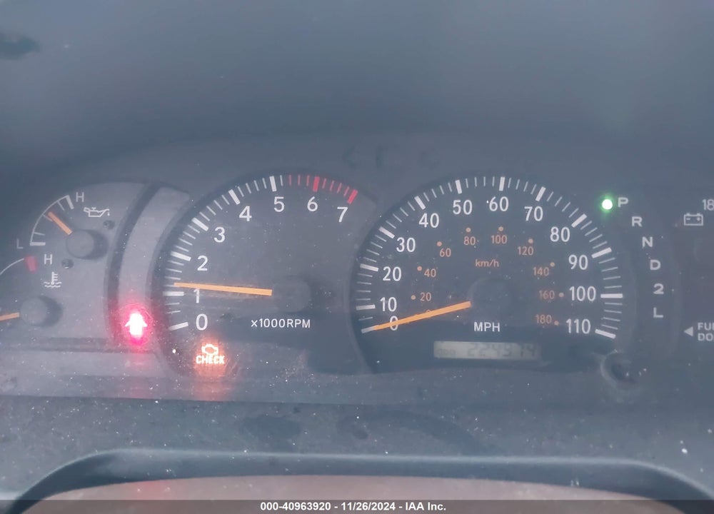 2004 TOYOTA TUNDRA LIMITED V8 VIN: 5TBDT48184S444817