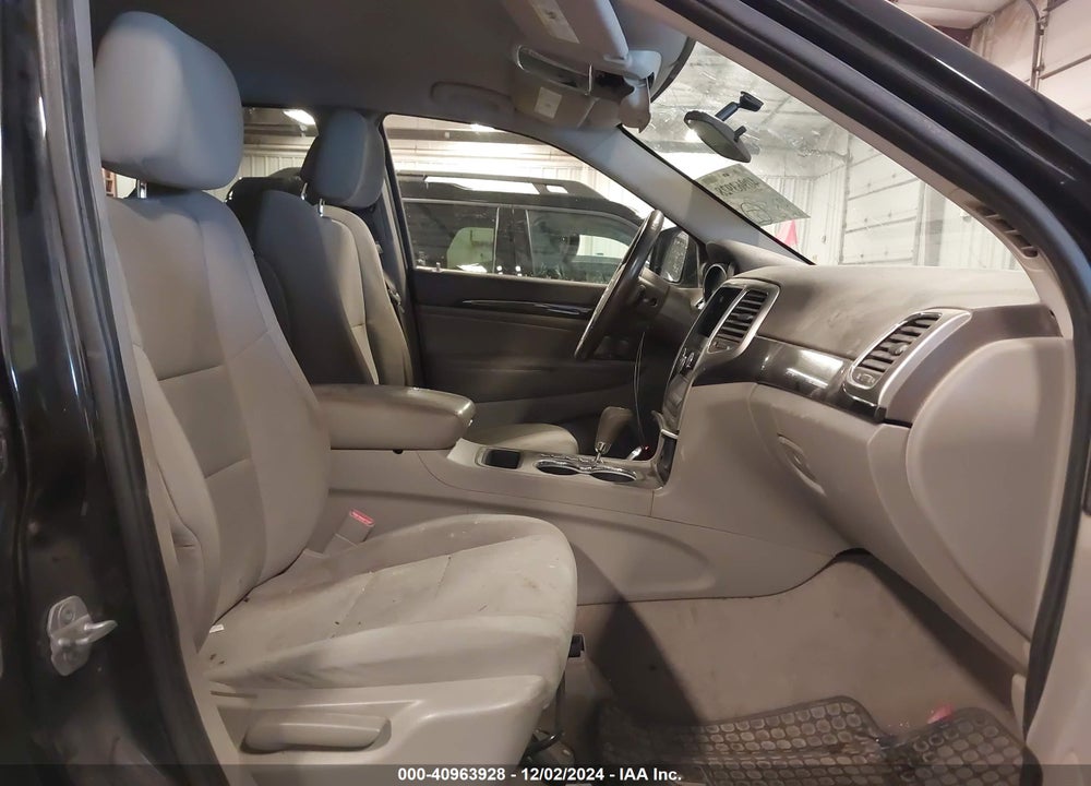 2011 JEEP GRAND CHEROKEE LAREDO VIN: 1J4RR4GG4BC506708