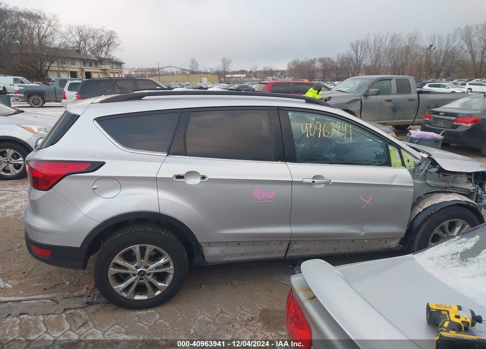 2019 FORD ESCAPE SEL VIN: 1FMCU9HD1KUA35408