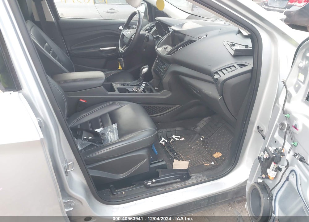 2019 FORD ESCAPE SEL VIN: 1FMCU9HD1KUA35408