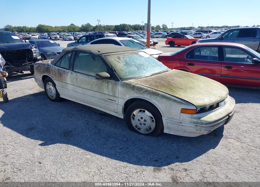 1992 OLDSMOBILE CUTLASS SUPREME VIN: 1G3WT34T0ND305280