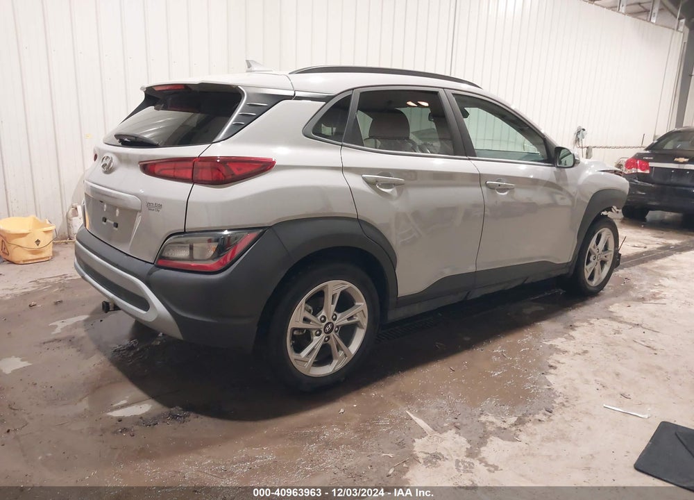 2022 HYUNDAI KONA SEL VIN: KM8K62AB8NU890746