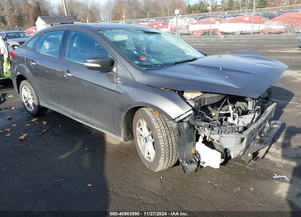 2015 FORD FOCUS SE VIN: 1FADP3F25FL353371