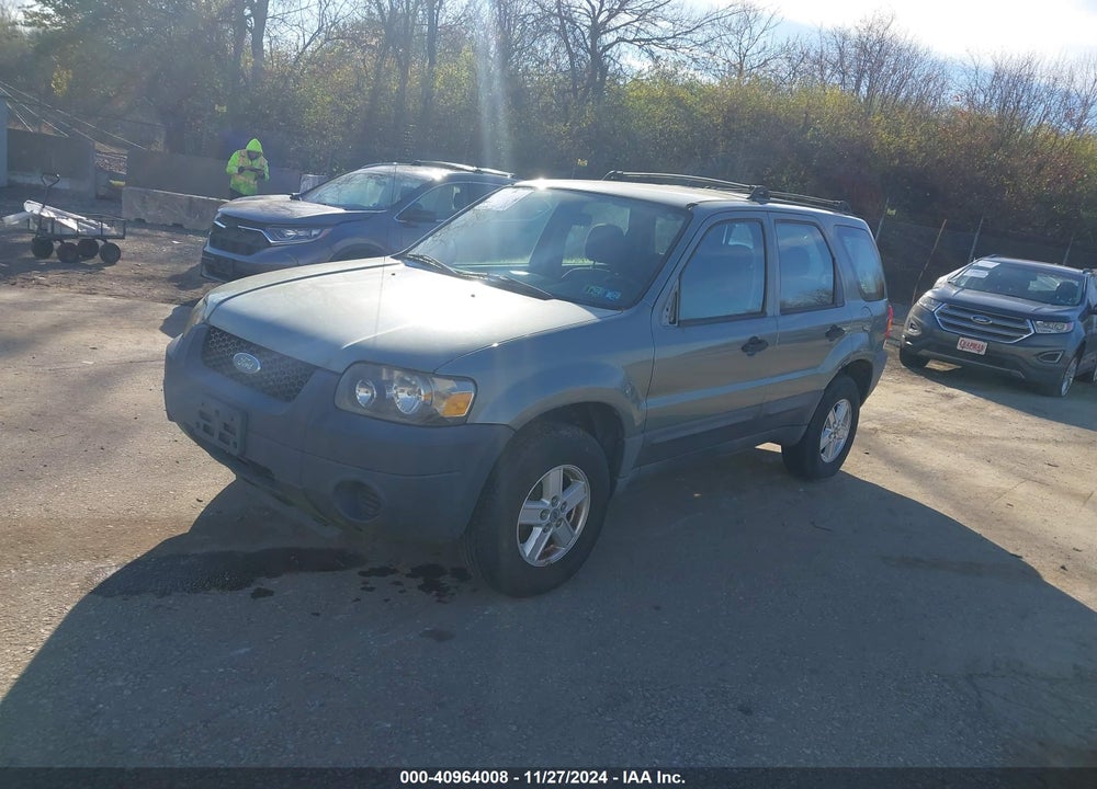 2005 FORD ESCAPE XLS VIN: 1FMYU92ZX5KC05792