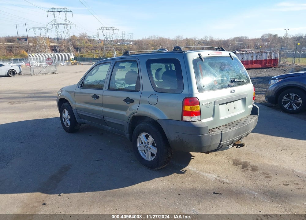 2005 FORD ESCAPE XLS VIN: 1FMYU92ZX5KC05792