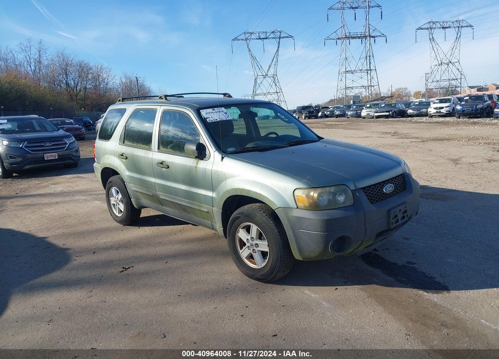 2005 FORD ESCAPE XLS VIN: 1FMYU92ZX5KC05792
